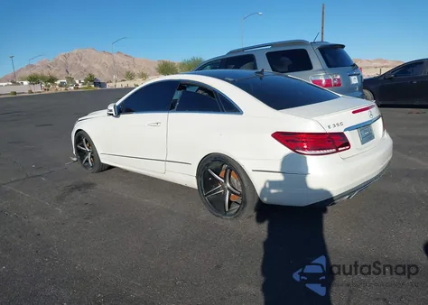 2014 Mercedes-Benz E 350 from USA, damaged, VIN WDDKJ5KB3EF269699